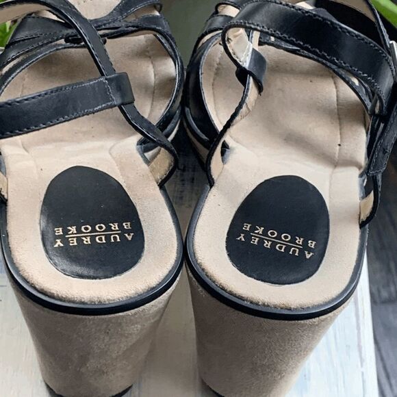 Aubrey Brooke Women's Perforated Ankle Strappy Wedge Sandals Black Size 8.5 - Picture 4 of 14